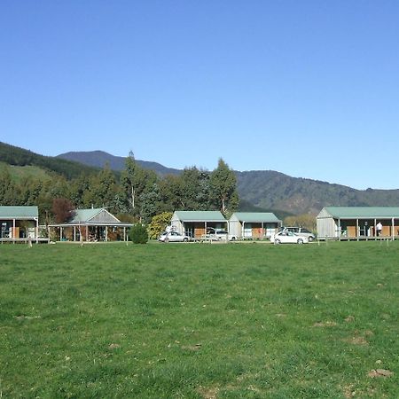 Smiths Farm Holiday Park Linkwater Exterior foto